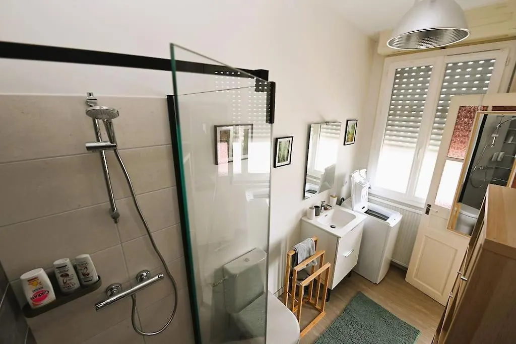 Appartement 2 A 4 Pers Cosy A Proximite Du Centre Et Des Thermes Bagneres-de-Bigorre 0*,  France